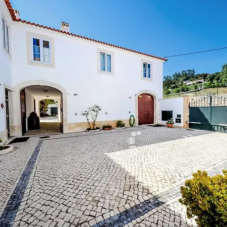 Alojamento de Turismo Rural Solar Da Cerca Do Mosteiro